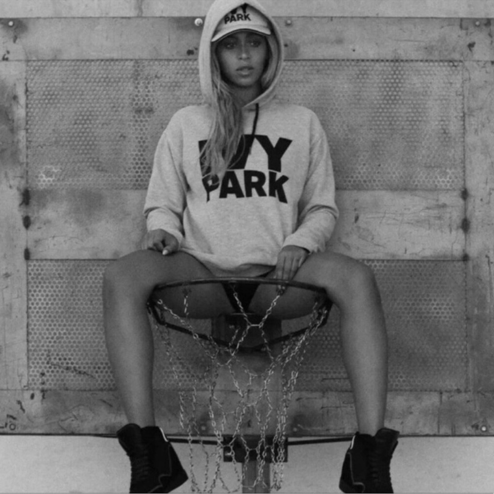 IVY PARK Gray with Black Drawstring Oversized Hoodie Sweatshirt Medium